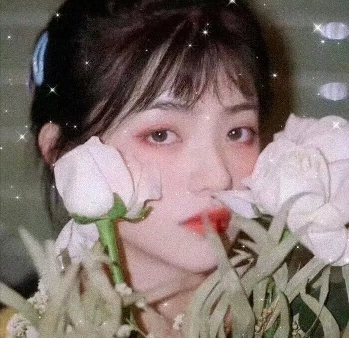 雨中的秋城