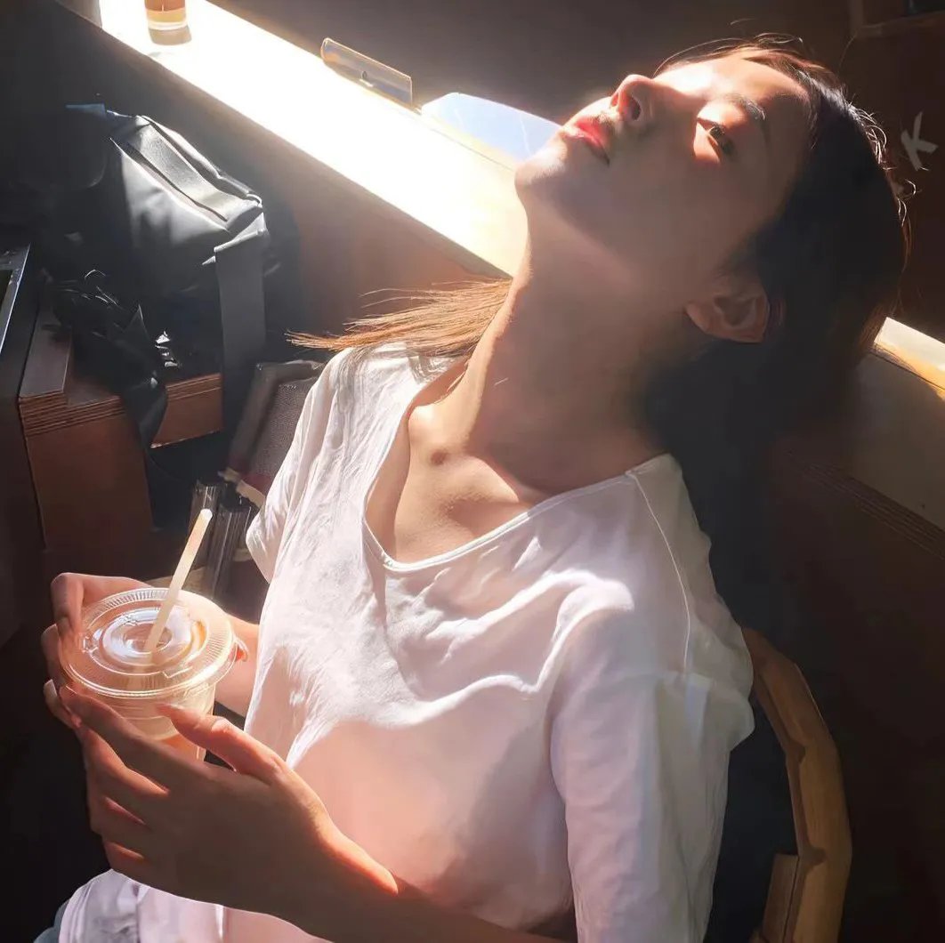 色情男女